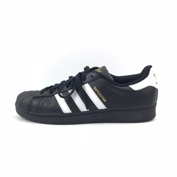 adidas originals men's superstar casual sneaker